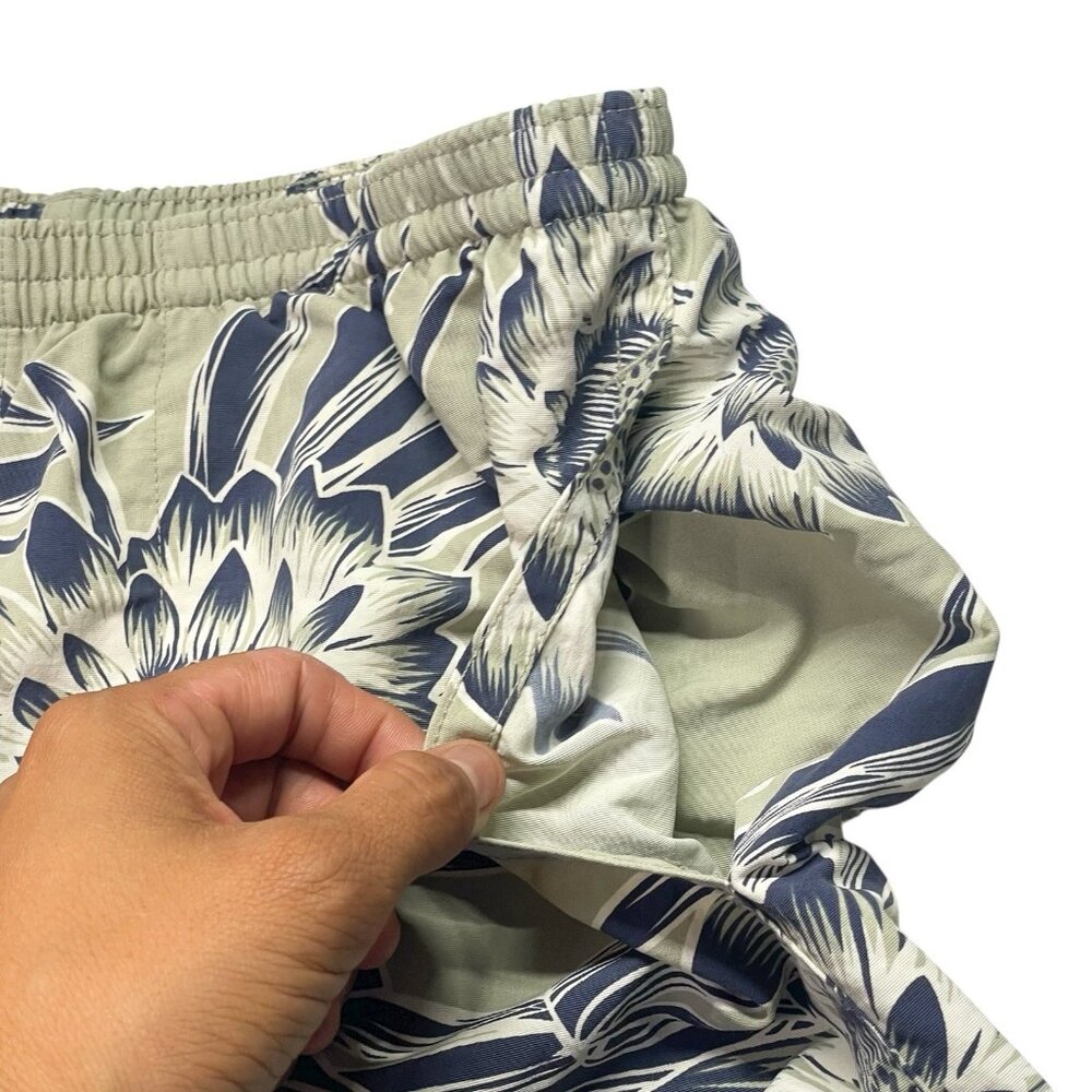 Patagonia Baggies 4” Mesh Lined Green Floral Shorts Size XS Swim Trunks Outdoor - Picture 3 of 9